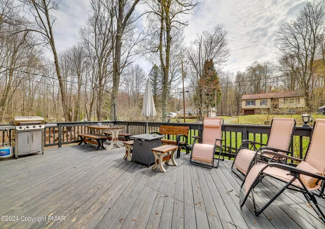 Photo 3 of Single family home for sale at 2158 Tuscarora Dr, Pocono Lake, PA 18347 | MLS# PM-136555 | Listing updated on 2026-04-22