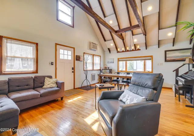 Photo 4 of Single family home for sale at 2158 Tuscarora Dr, Pocono Lake, PA 18347 | MLS# PM-136555 | Listing updated on 2026-04-22