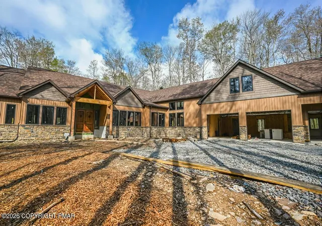 Homes for sale in Pocono Pines, PA | 105 Boones Trl, Pocono Pines, PA 18350 | MLS# PM-136610