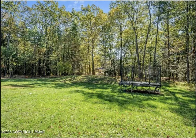 Photo 4 of Single family home for sale at 2162 Hill Rd, Effort, PA 18330 | MLS# PM-136592 | Listing updated on 2025-11-07