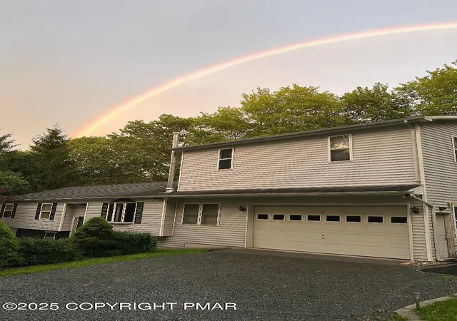 Photo 9 of Single family home for sale at 9105 Belvedere Rd, Tobyhanna, PA 18466 | MLS# PM-136678 | Listing updated on 2025-12-17