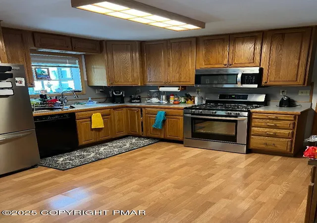 Photo 2 of Single family home for sale at 9105 Belvedere Rd, Tobyhanna, PA 18466 | MLS# PM-136678 | Listing updated on 2025-12-17