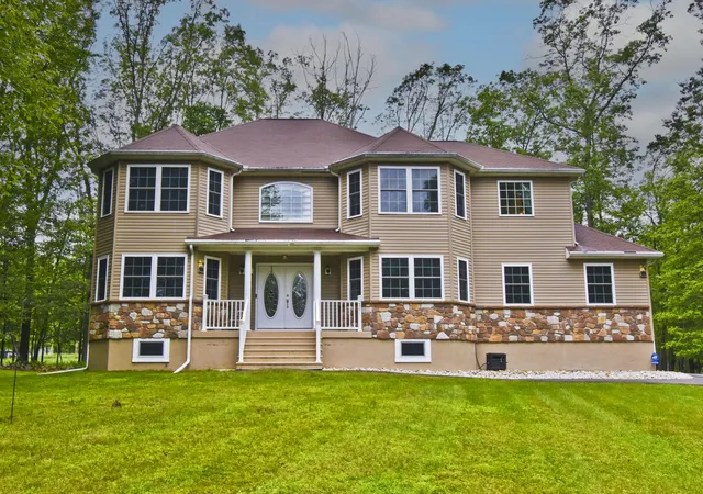 1st image of 237 Footprint Rd, East Stroudsburg, PA 18302 | MLS# PM-136670