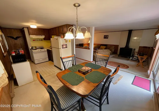 Photo 3 of Single family home for sale at 226 Bear Creek Lake Dr, Jim Thorpe, PA 18229 | MLS# PM-136823 | Listing updated on 2025-12-08