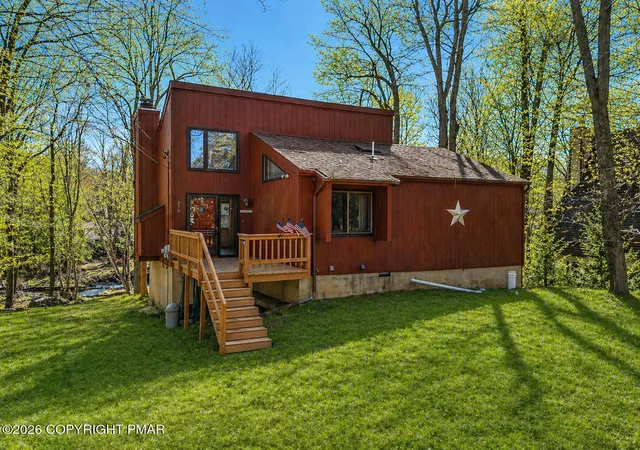 Homes for sale in Pocono Lake, PA | 270 Trout Creek Dr, Pocono Lake, PA 18347 | MLS# PM-136958