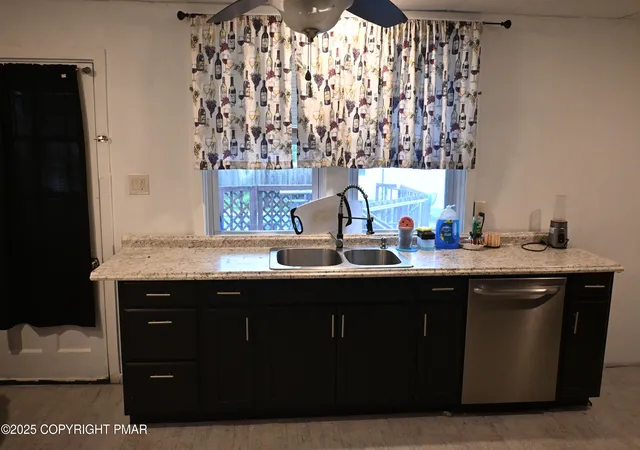 Photo 3 of Single family home for sale at 2215 Pennsylvania Ave, Bangor, PA 18013 | MLS# PM-137126 | Listing updated on 2026-07-21