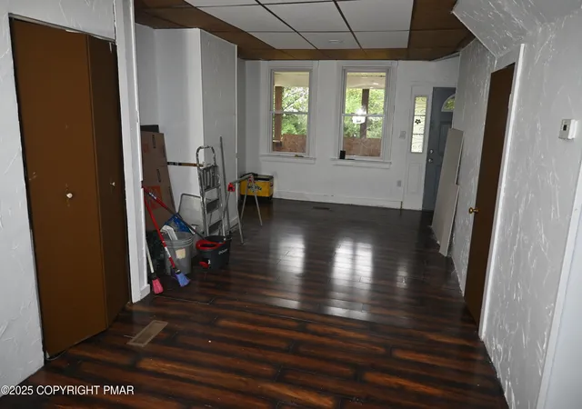 Photo 4 of Single family home for sale at 2215 Pennsylvania Ave, Bangor, PA 18013 | MLS# PM-137126 | Listing updated on 2026-07-21