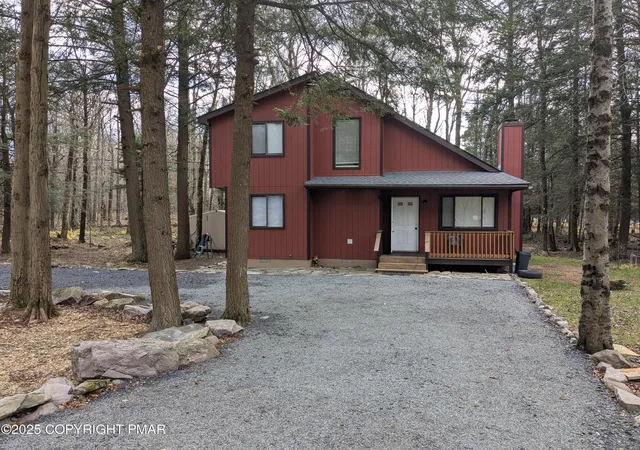 Photo 1 of Single family home for sale at 1027 Valley Rd, Newfoundland, PA 18445 | MLS# PM-137132 | Listing updated on 2026-01-05