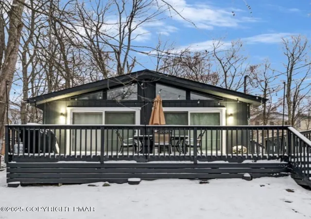 Photo 1 of Sale Pending at 5306 Ne Ledgewood Dr, Tobyhanna, PA 18466 | MLS# PM-137188 | Listing updated on 2025-12-23
