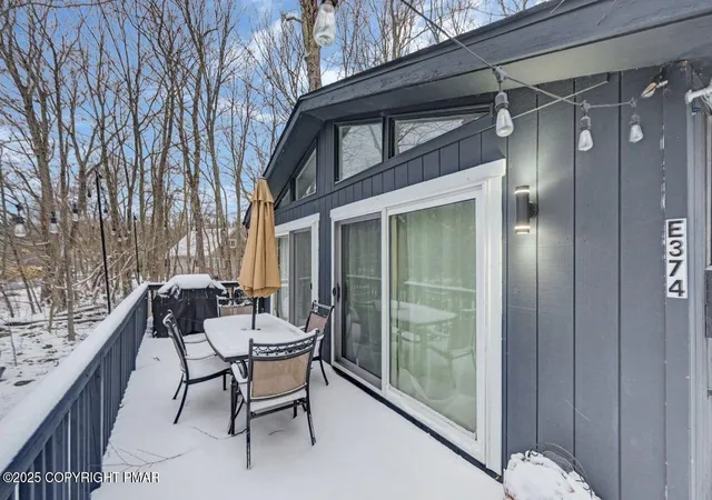 Photo 4 of Sale Pending at 5306 NE Ledgewood Dr, Tobyhanna, PA 18466 | MLS# PM-137188 | Listing updated on 2025-12-23