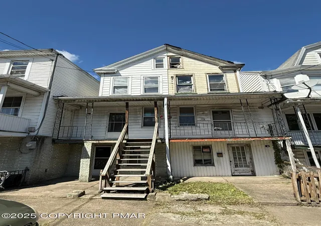 Photo 1 of Multi family home for sale at 117 E Saylor St, Mount Carmel, PA 17851 | MLS# PM-137224 | Listing updated on 2025-11-26