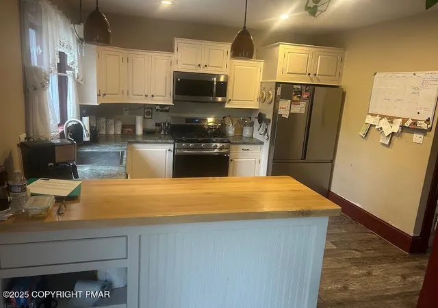 4th image of 2329 Park Ave, Easton, PA 18045 | MLS# PM-137354