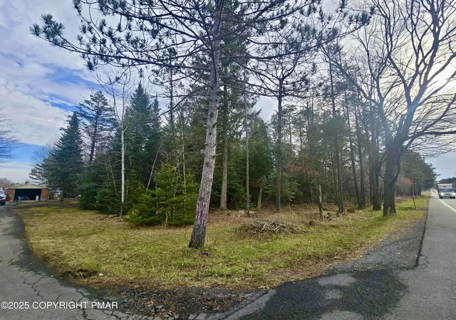 Homes for sale in Blakeslee, PA | 4080 Route 115, Blakeslee, PA 18610 | MLS# PM-137376