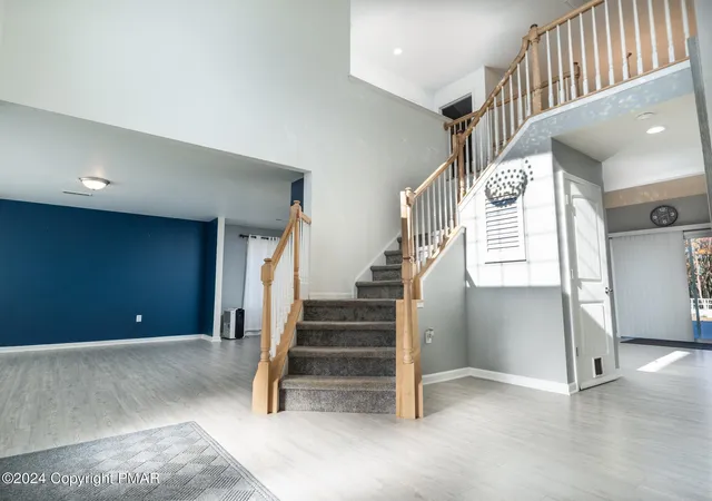 Photo 4 of Single Family Residence at 252 Catalpa Dr, Kunkletown, PA 18058 | MLS# PM-137412 | | Sold on 2026-02-02