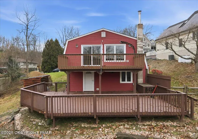 Photo 3 of Single Family Residence at 96 Lenape Trl, Mount Bethel, PA 18343 | MLS# PM-137600 | | Sold on 2026-02-13