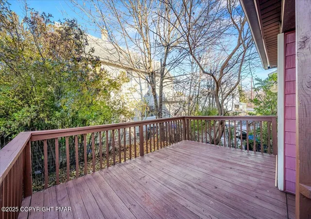 Photo 2 of Single family home for sale at 1057 Euclid Ave, Scranton, PA 18504 | MLS# PM-137501 | Listing updated on 2026-01-09