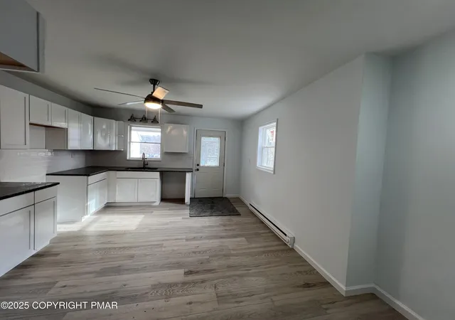 24th image of 405 N Front St, Minersville, PA 17954 | MLS# PM-137564