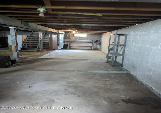 Homes for sale in Stroudsburg, PA | 1069 Fritz Ave, Stroudsburg, PA 18360 | MLS# PM-137628