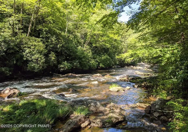 Photo 4 of Land for sale at 614 Graystones Jeras Lot Hv 3 Rd, Albrightsville, PA 18210 | MLS# PM-137731 | Listing updated on 2025-12-10