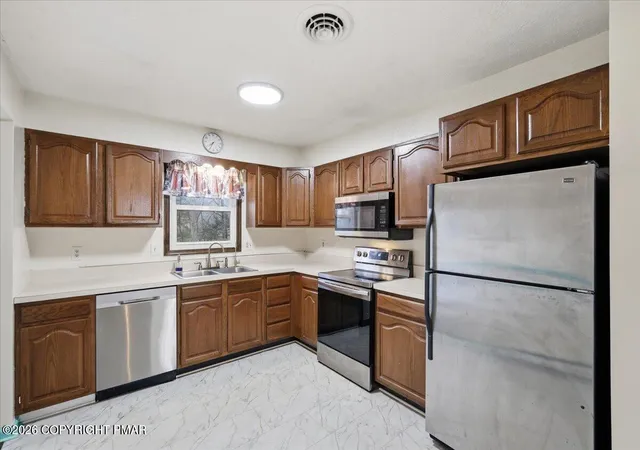 Homes for sale in Bartonsville, PA | 606 Rimrock Rd, Bartonsville, PA 18321 | MLS# PM-137881
