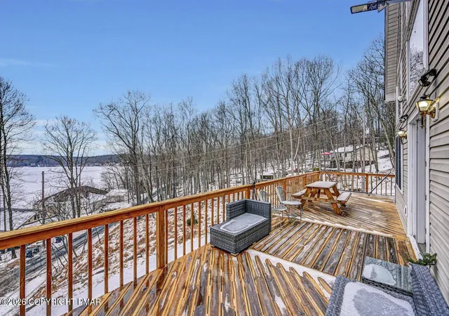 Photo 3 of Single Family Residence at 325 Chestnut Rd, East Stroudsburg, PA 18302 | MLS# PM-138163 | | Sold on 2026-04-30