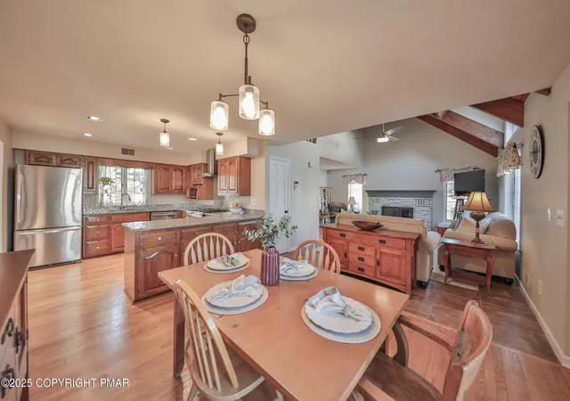 Photo 4 of Single Family Residence at 319 W Windsor Rd, Saylorsburg, PA 18353 | MLS# PM-138169 |  | Sold on 2026-02-20