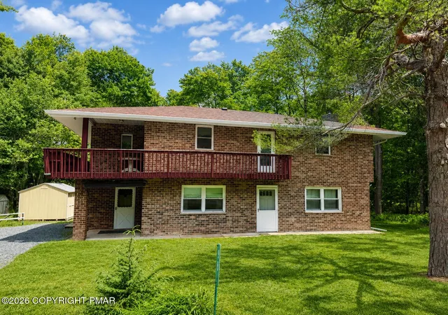 Homes for sale in White Haven, PA | 98 Black Bear Pass, White Haven, PA 18661 | MLS# PM-138287