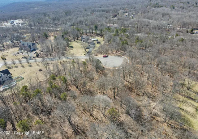 8th image of 43 Sumner Ct, Albrightsville, PA 18210 | MLS# PM-138516