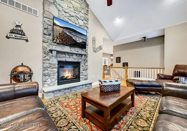 2nd image of 265 Longview Dr, Lake Harmony, PA 18624 | MLS# PM-138436
