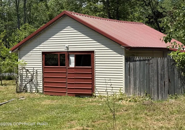 Homes for sale in Pocono Lake, PA | 7639 Lake Shore Dr, Pocono Lake, PA 18347 | MLS# PM-138603