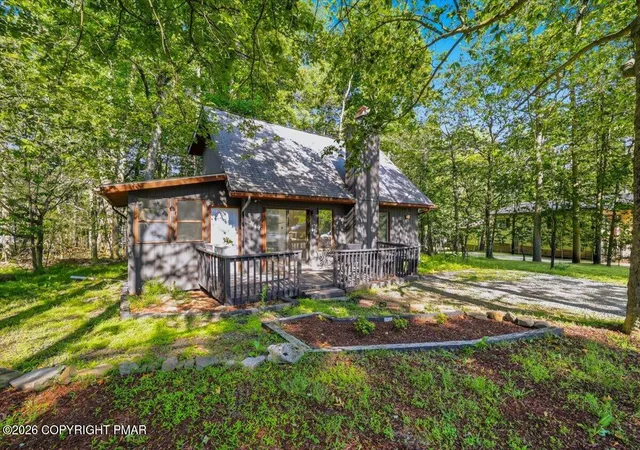 Homes for sale in Tobyhanna, PA | 9205 Westwood Dr, Tobyhanna, PA 18466 | MLS# PM-139024