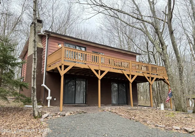 Homes for sale in Blakeslee, PA | 176 Birch Dr, Blakeslee, PA 18610 | MLS# PM-138500