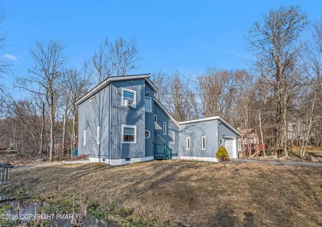 Homes for sale in Tobyhanna, PA | 8574 Bumble Bee Wy, Tobyhanna, PA 18466 | MLS# PM-138736