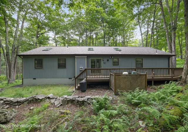 Homes for sale in Covington Township, PA | 259 Lc Larsen Dr, Covington Township, PA 18424 | MLS# PM-138521
