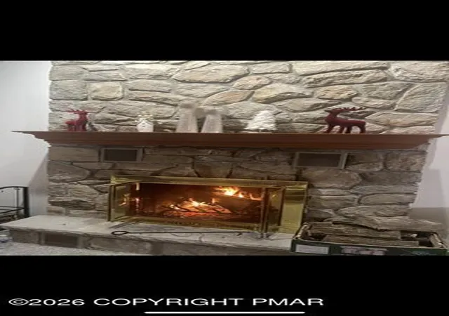 Photo 3 of Single family home for sale at 108 Meloni Dr, Tobyhanna, PA 18466 | MLS# PM-138538 | Listing updated on 2026-01-28
