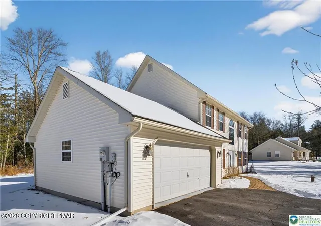 Homes for sale in Blakeslee, PA | 122 Cranberry Dr, Blakeslee, PA 18610 | MLS# PM-138536
