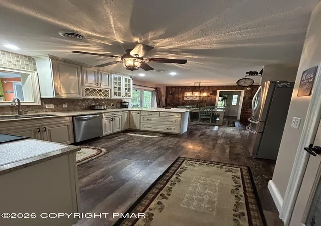 4th image of 14 Minnie Ha Ha Rd, Albrightsville, PA 18210 | MLS# PM-138576