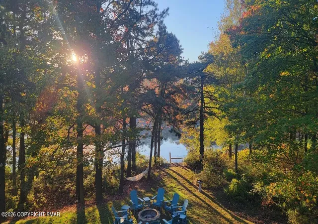 4th image of 2208 Mohegan Ct, Long Pond, PA 18334 | MLS# PM-138581