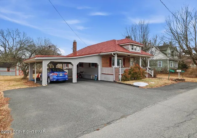 Homes for sale in Stroudsburg, PA | 120 Leafy Greene St, Stroudsburg, PA 18360 | MLS# PM-138599