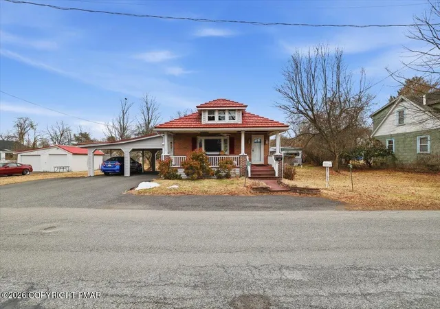 Homes for sale in Stroudsburg, PA | 120 Leafy Greene St, Stroudsburg, PA 18360 | MLS# PM-138599
