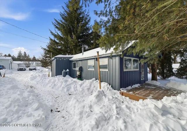 Photo 1 of Single family home for sale at 107 Circle Ln, Greentown, PA 18426 | MLS# PM-138688 | Listing updated on 2026-02-05