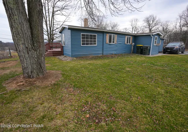 Photo 4 of Manufactured Home at 8600 Delong Dr, Slatington, PA 18080 | MLS# PM-138690 | | Sold on 2026-04-30
