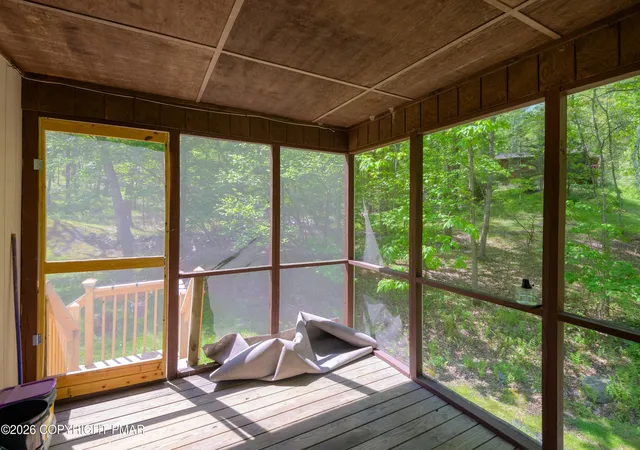 Homes for sale in Bushkill, PA | 218 Blue Jay Ct, Bushkill, PA 18324 | MLS# PM-138742