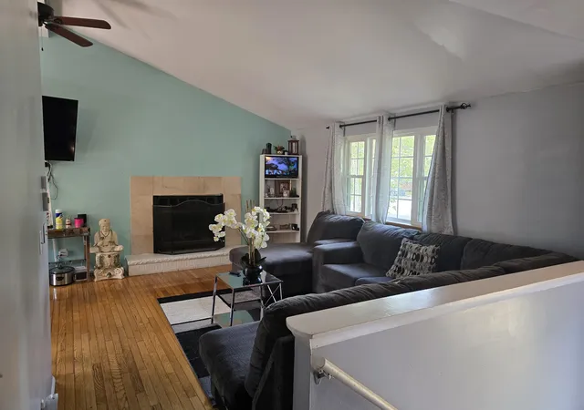 Photo 2 of Single family home for sale at 3076 Briarwood Dr, Tobyhanna, PA 18466 | MLS# PM-138700 | Listing updated on 2026-02-06