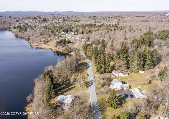 Photo 3 of Single family home for sale at 2101 Lakeside Dr, Tobyhanna, PA 18466 | MLS# PM-139371 | Listing updated on 2026-03-11