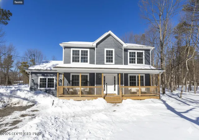 Homes for sale in Blakeslee, PA | 101 Sun Valley Dr Dr, Blakeslee, PA 18610 | MLS# PM-138792