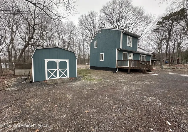 Photo 3 of Single Family Residence at 147 Pocono Blvd, Bushkill, PA 18324 | MLS# PM-138734 | | Sold on 2026-04-30