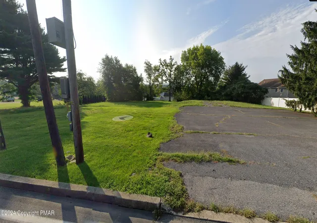 3rd image of 4006 Easton Ave, Bethlehem, PA 18020 | MLS# PM-138766