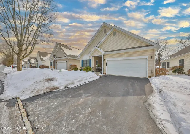 60th image of 134 Glenmoor Cir S, Easton, PA 18045 | MLS# PM-138824