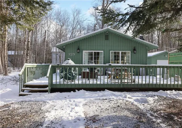 Photo 2 of Single family home for sale at 9379 Fairmount Way, Tobyhanna, PA 18466 | MLS# PM-138856 | Listing updated on 2026-02-14